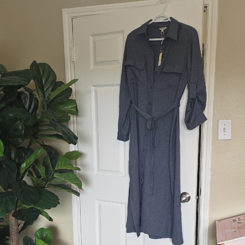 Max Studio Charcoal Long Sleeve Dress